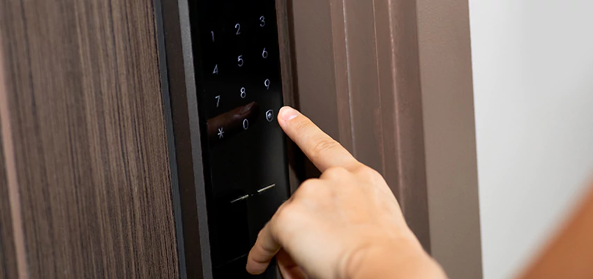 Smart Electric Locks Replacement Services in Wilmette