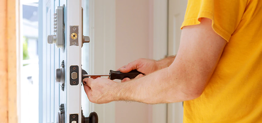 Eviction Locksmith For Key Fob Replacement Services in Wilmette
