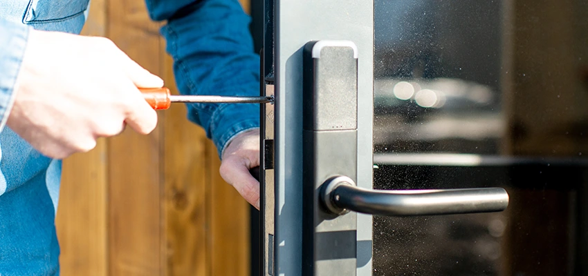 Aluminium Door Lock Replacement in Wilmette, Illinois